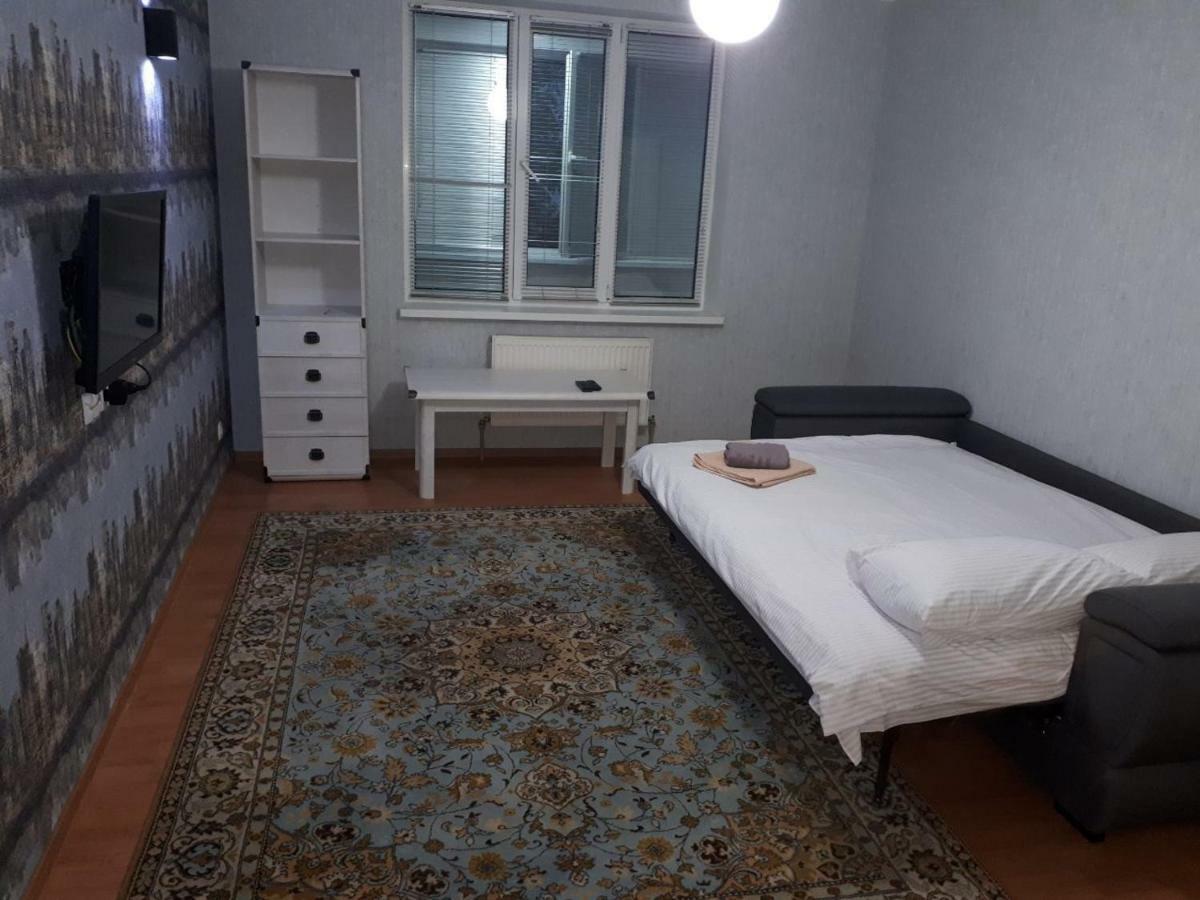 Large 2-bedroom apartament in the center Chişinǎu Buitenkant foto