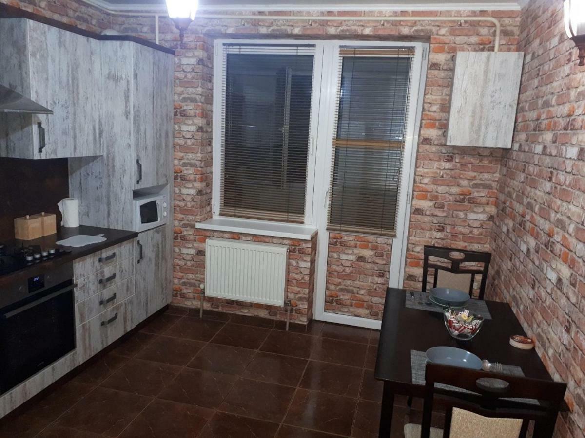 Large 2-bedroom apartament in the center Chişinǎu Buitenkant foto