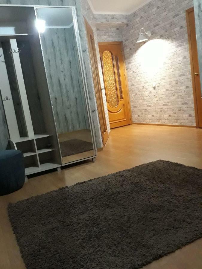 Large 2-bedroom apartament in the center Chişinǎu Buitenkant foto